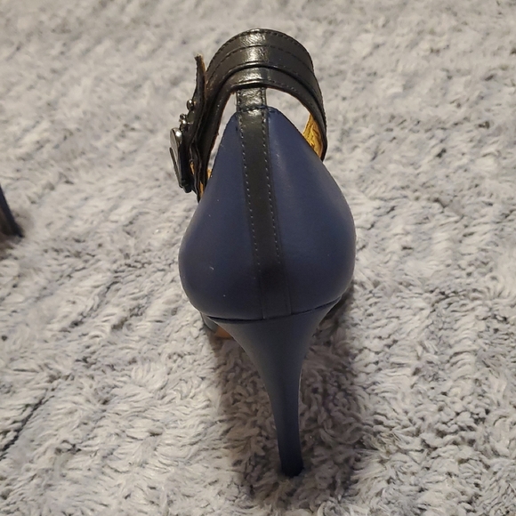 Coach Black and Blue Heels - Picture 6 of 14